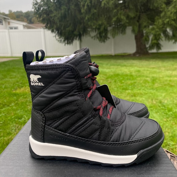 NIB/NWT Sorel Kids' Whitney™ II Short Waterproof Insulated Boot in Black(Sz 9) - Picture 2 of 9